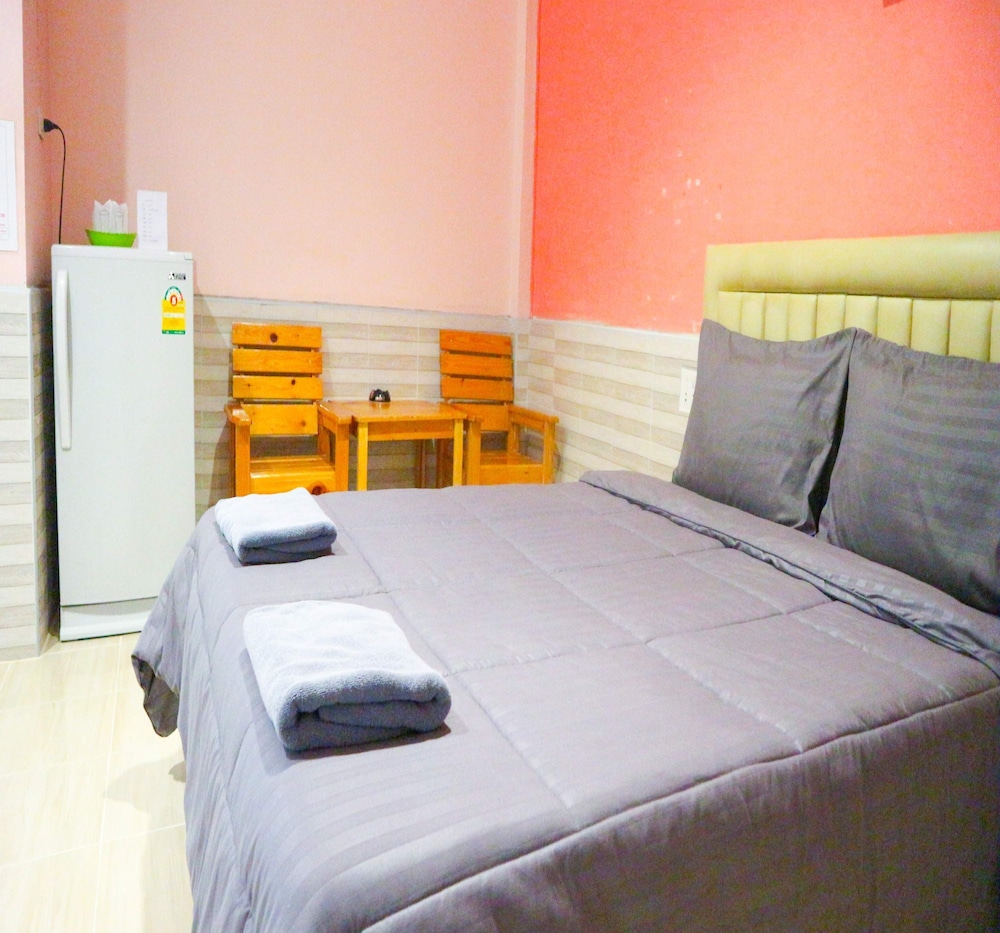 Deluxe Double Room - Photo 14