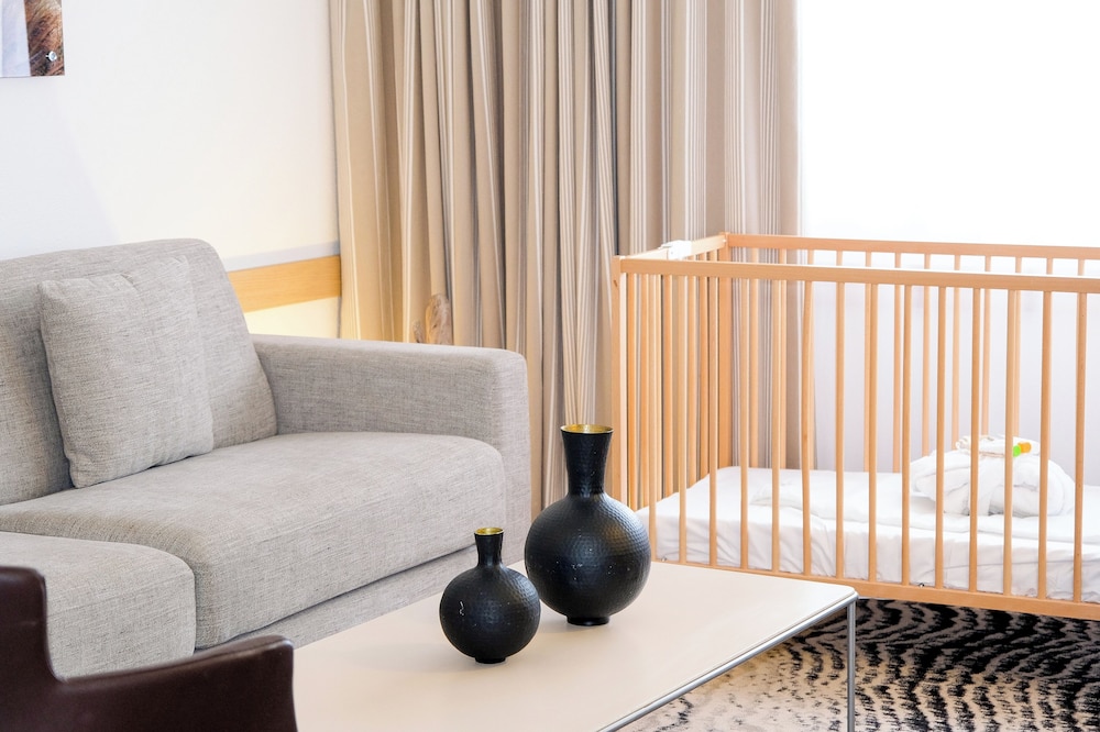 Family Suite, Pool Access