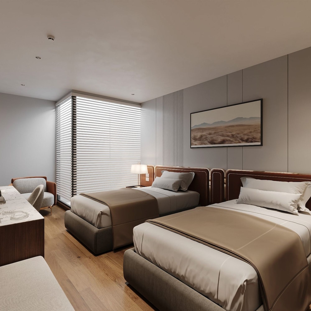 Junior Room, 1 King Bed, Balcony, City View