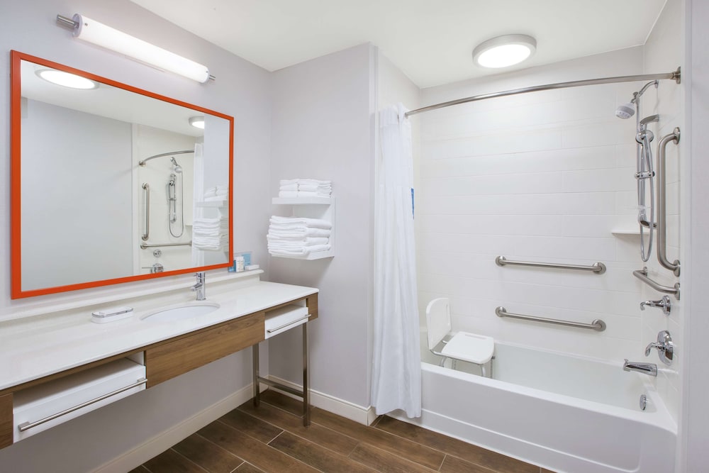 Hampton Inn & Suites Oakwood Village-Cleveland, Foto 2