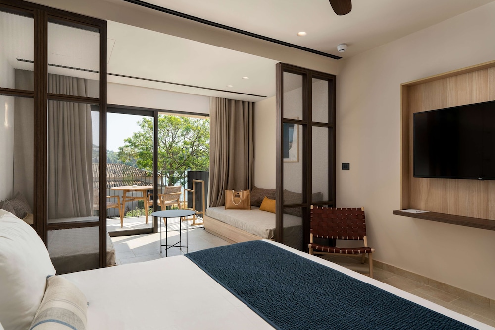 Bungalow, Balcony, Partial Sea View (Preferred Club, 2 adults + 1 child)
