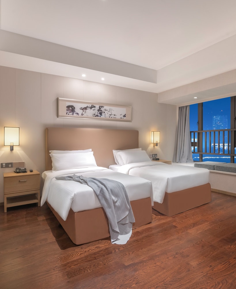 Two-Bedroom Premier Suite photo 2