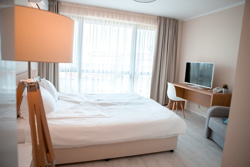 Double or Twin Room photo 2