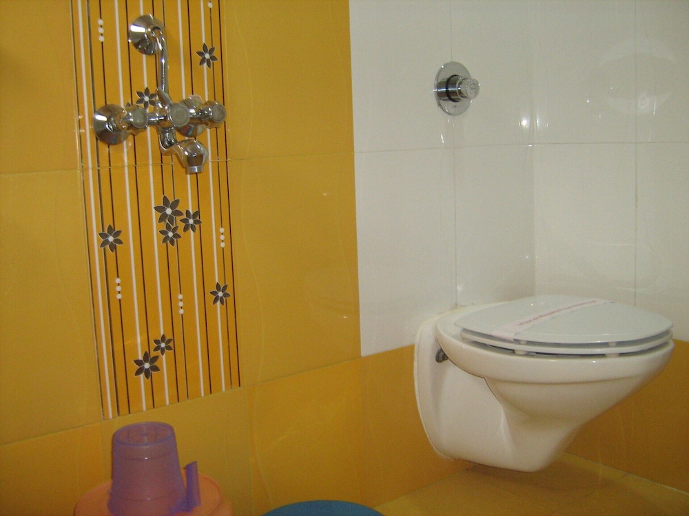 Single AC Room photo 2