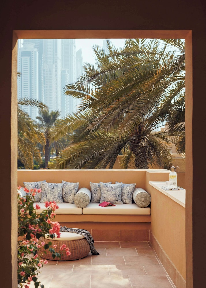 Residence Rooftop Suite (adults Only) - Drift Beach Club Access,  Host Service, Afternoon Tea