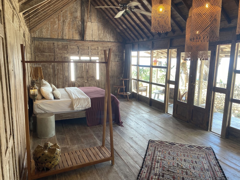 Premium Bungalow photo 1