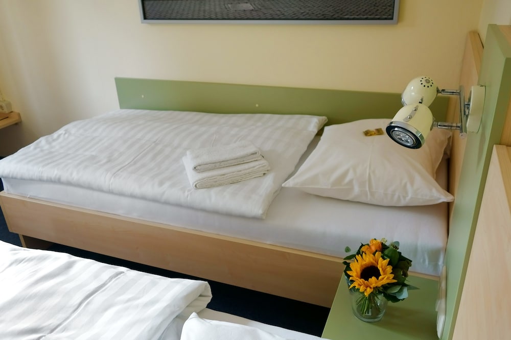 Twin Room photo 2