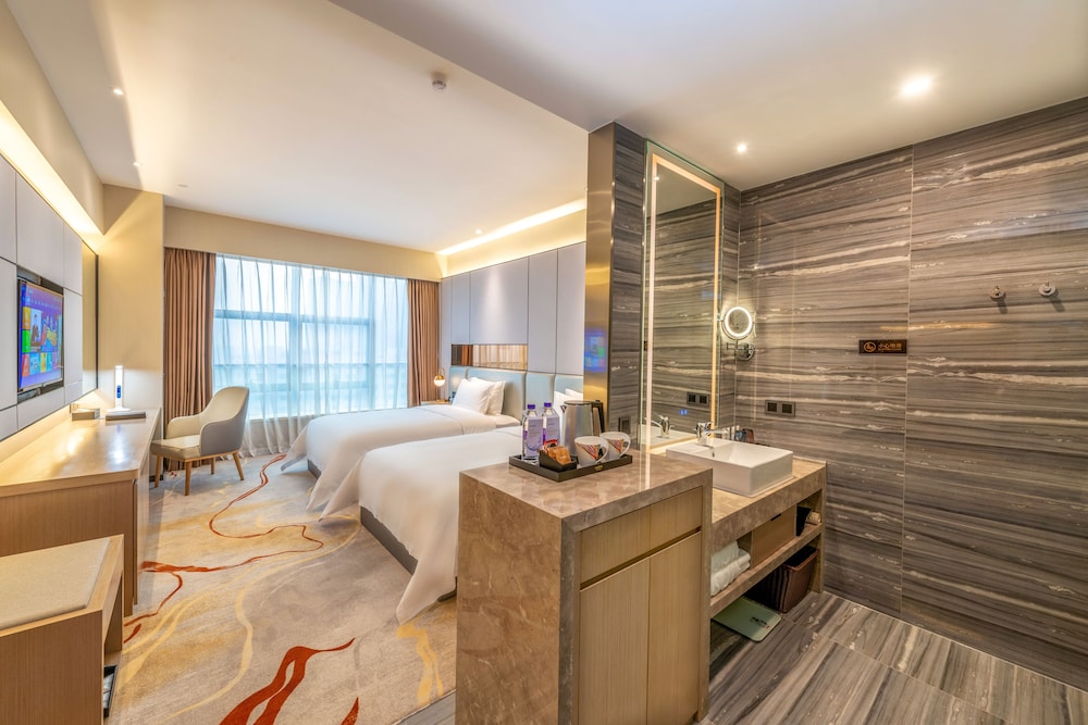 Superior Twin bed room photo 2