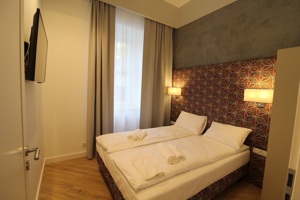 City Apartment (number 008) photo 1
