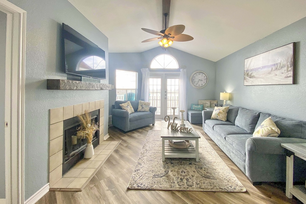 Apartment (2 Bedrooms)