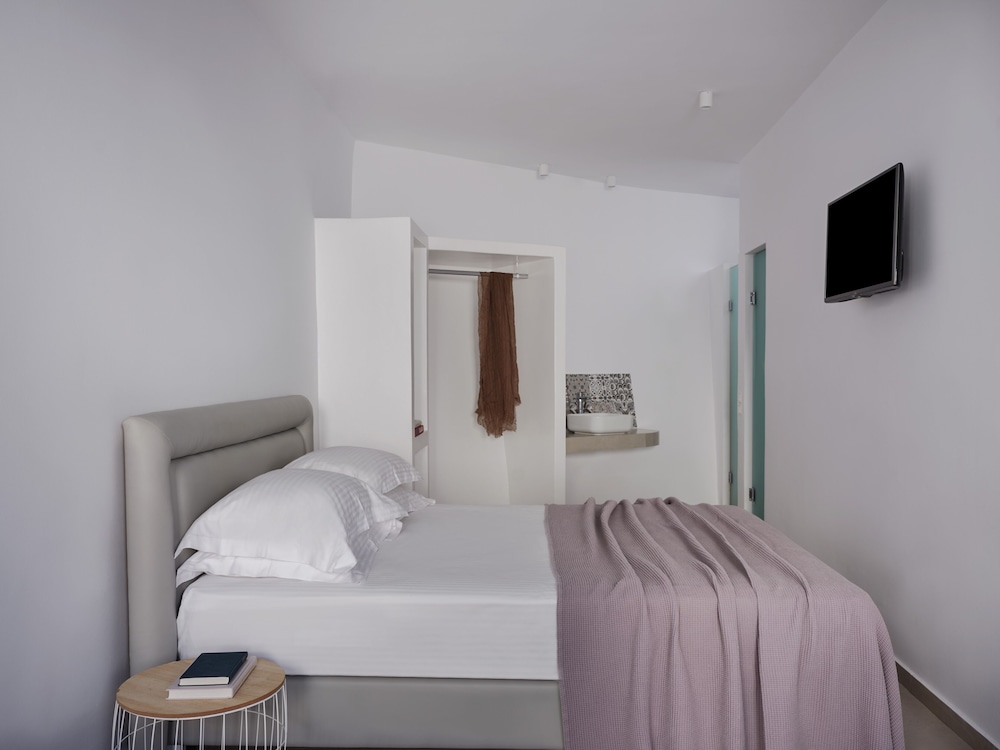 Superior Double Room, 1 Bedroom, Sea View - Photo 2