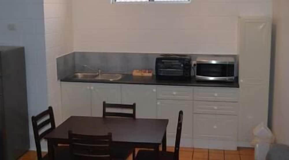 1 Bedroom Apartment photo 2