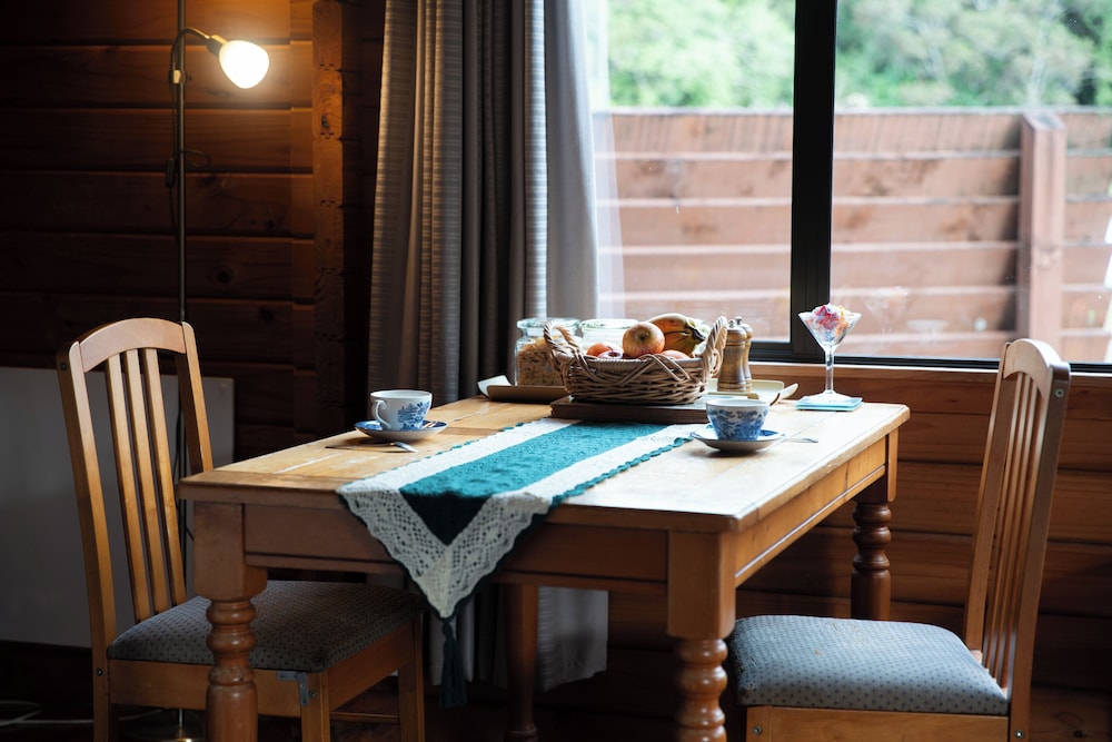 King Spa Chalet B&B