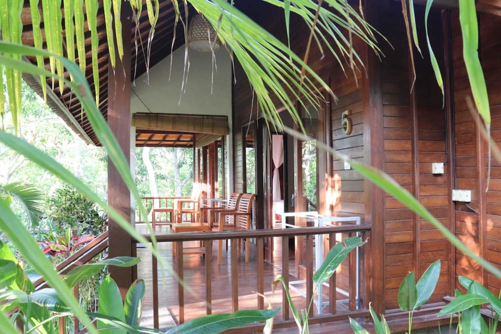 Family Room, 2 Bedrooms, Garden View