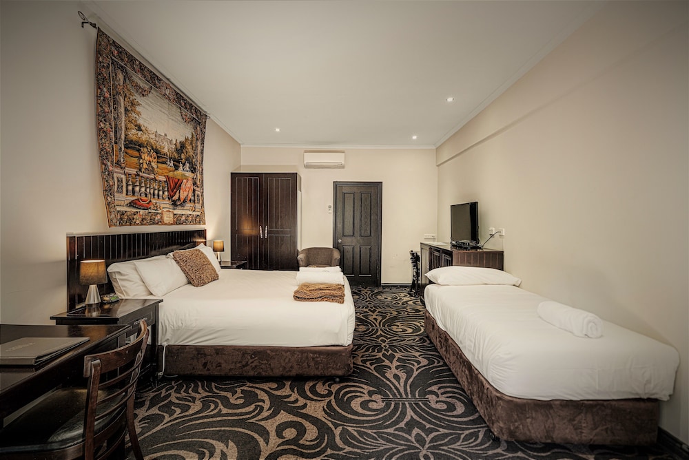 King Suite With Shower