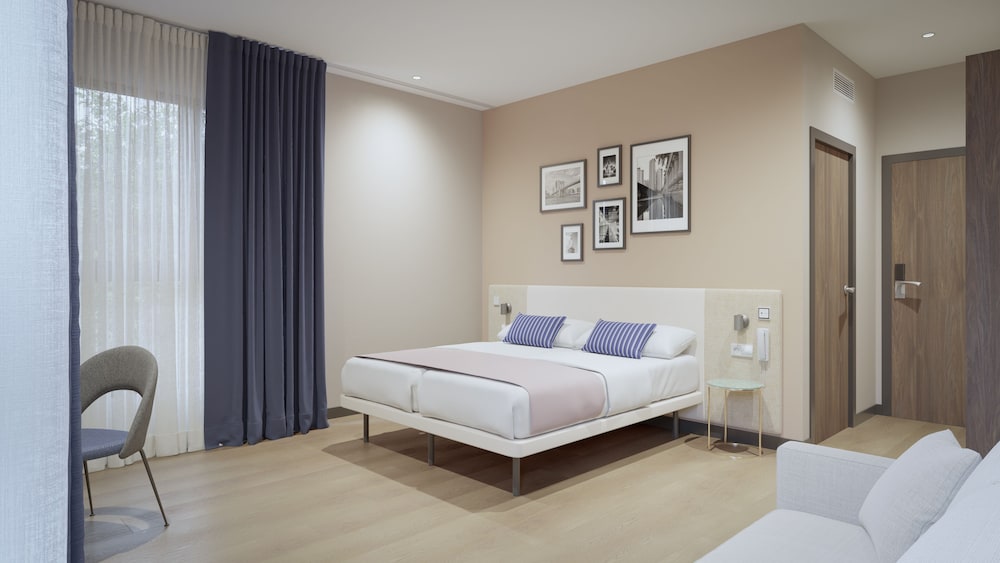 Superior Double Room Single Use