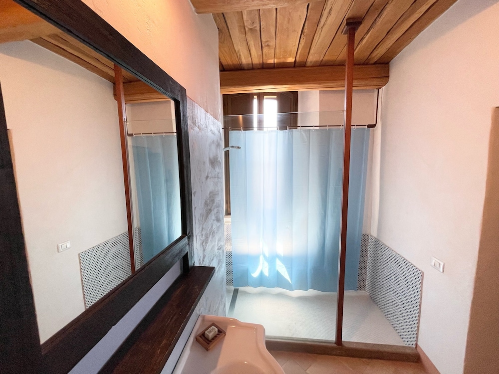 Villa, Multiple Bedrooms, Private Pool, Garden View photo 2