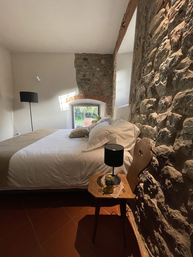 Comfort Room photo 3