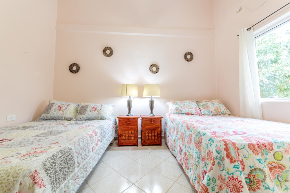 Family Suite, 2 Bedrooms, Kitchen, Garden View