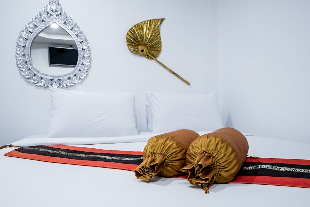Standard Triple Room, 1 Bedroom thumbnail 5