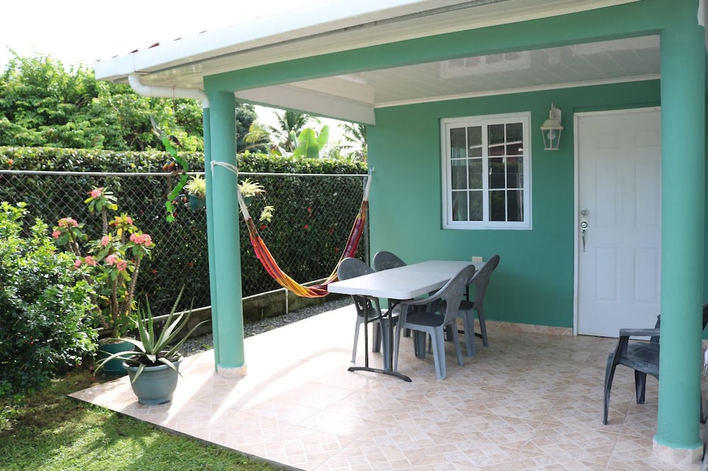Apartment, Garden View, Poolside photo 3