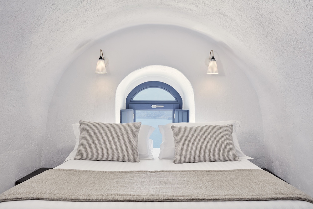Suite (Cave 3) - Photo 1