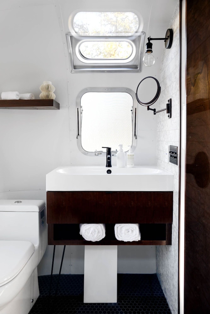 Suite (Explorer) - Photo 7