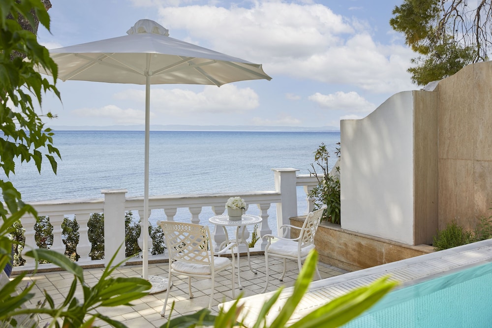 Executive Double or Twin Room, Sea View (Pool) photo 3