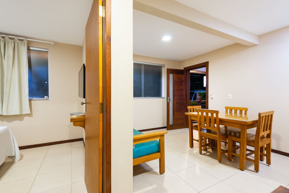 Family Room with Balcony photo 3