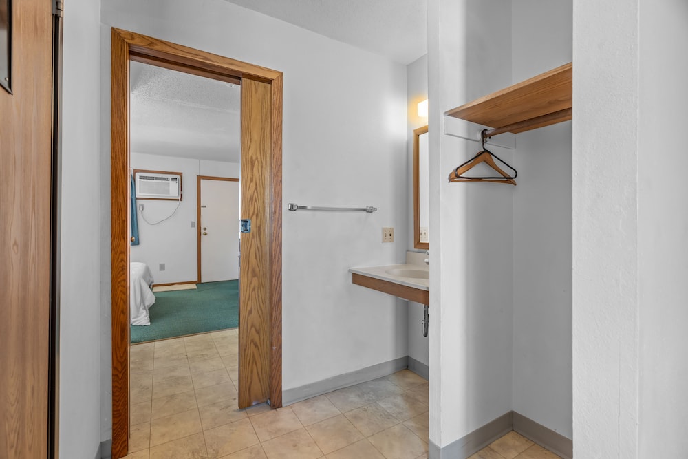 Double Room, 2 Bedrooms photo 2