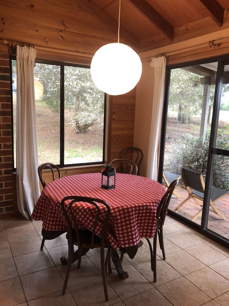 Family Chalet, 2 Bedrooms - Photo 4