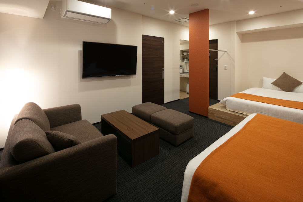 Family Studio Suite, 2 Queen Beds, Non Smoking, Kitchen