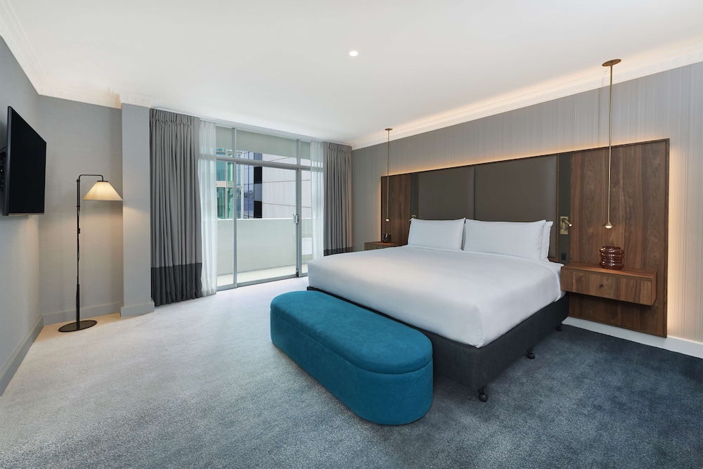 King Premier Suite - Photo 2