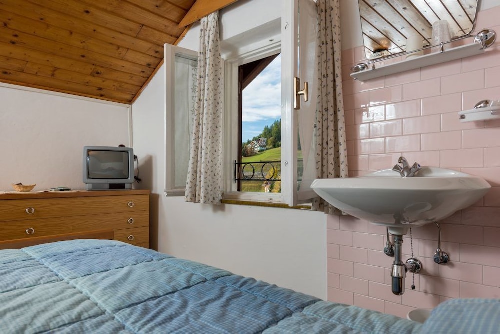 Double Room, Shared Bathroom