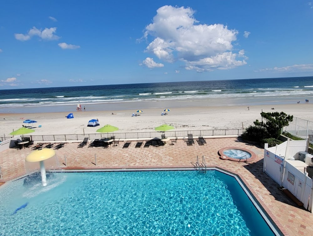 Suite, Multiple Beds, Non Smoking, Oceanfront - Photo 7