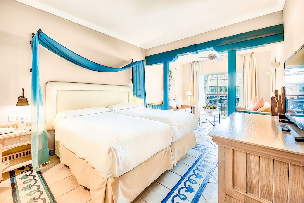 Double Room, Garden View (2 adults and 1 child)