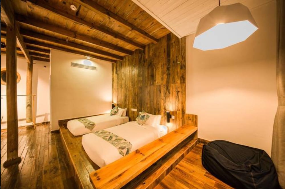 Design Twin Room photo 2