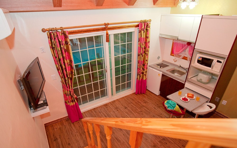 Duplex (Tinker Bell) photo 2