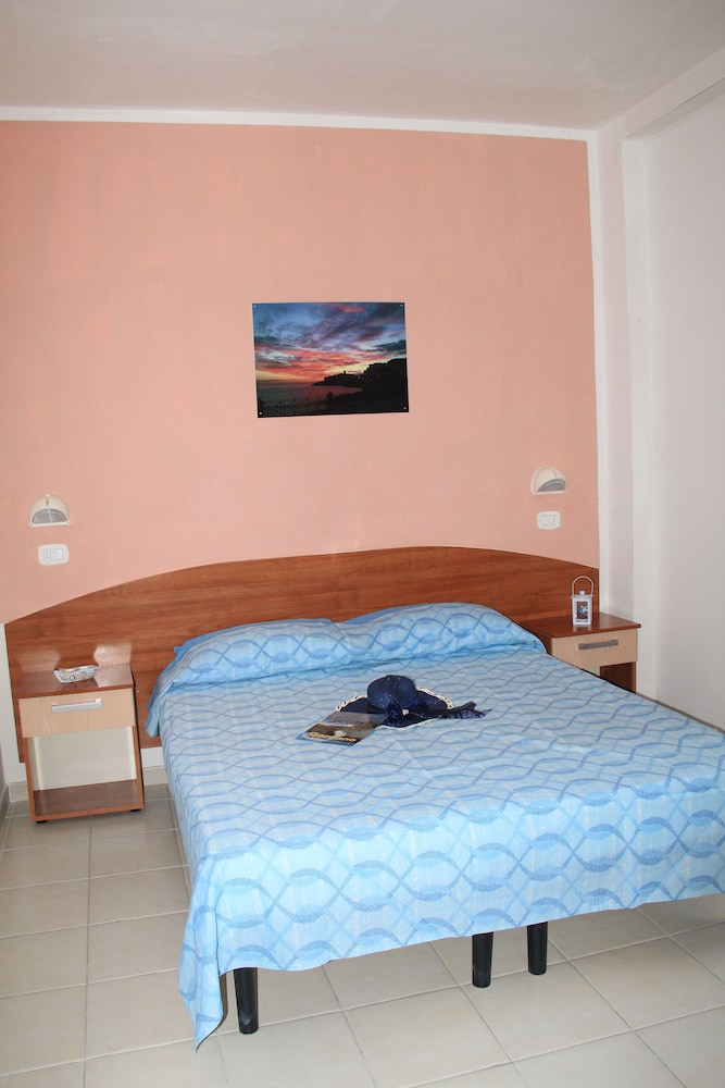 Economy Condo, 1 Bedroom, Kitchenette