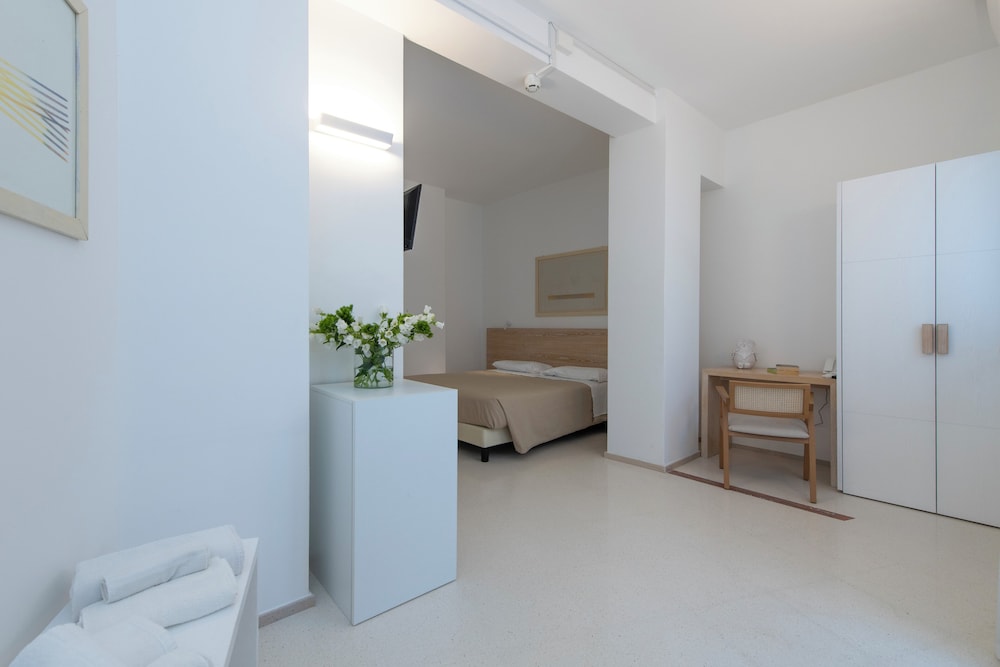 Superior Double Room, Patio - Photo 2