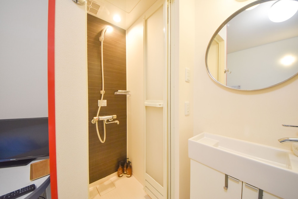 Basic Double Room, 1 Double Bed, Non Smoking, Mezzanine - Photo 24