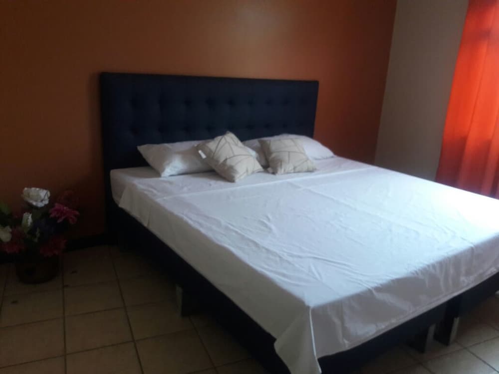 Classic House, 3 Bedrooms