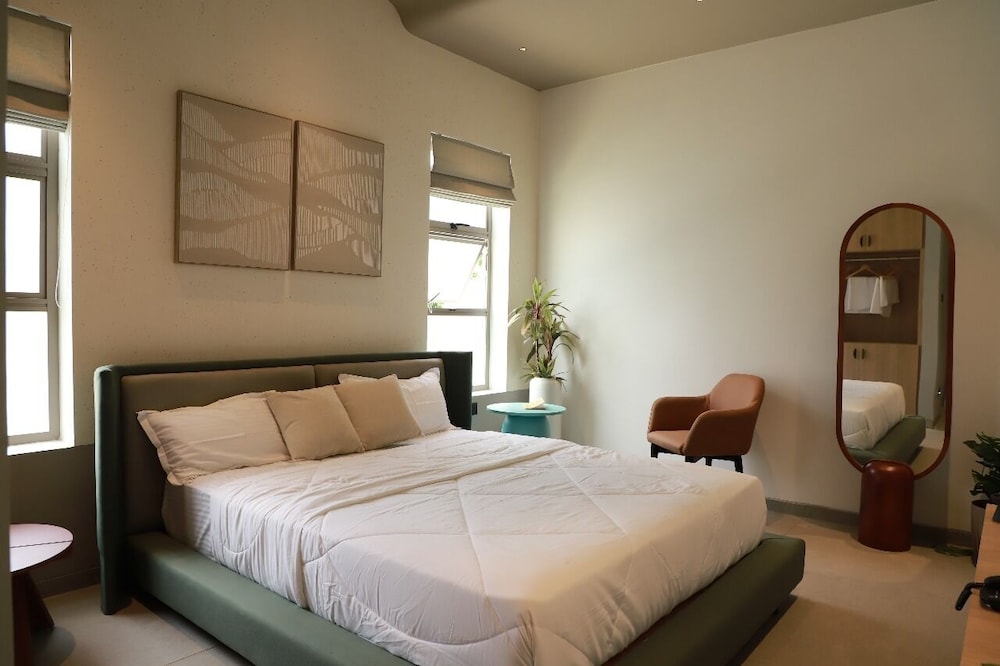 Standard Room, Garden View