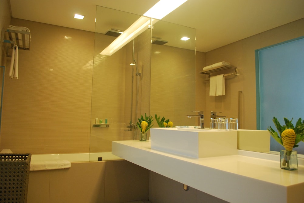Premier Room - Photo 4