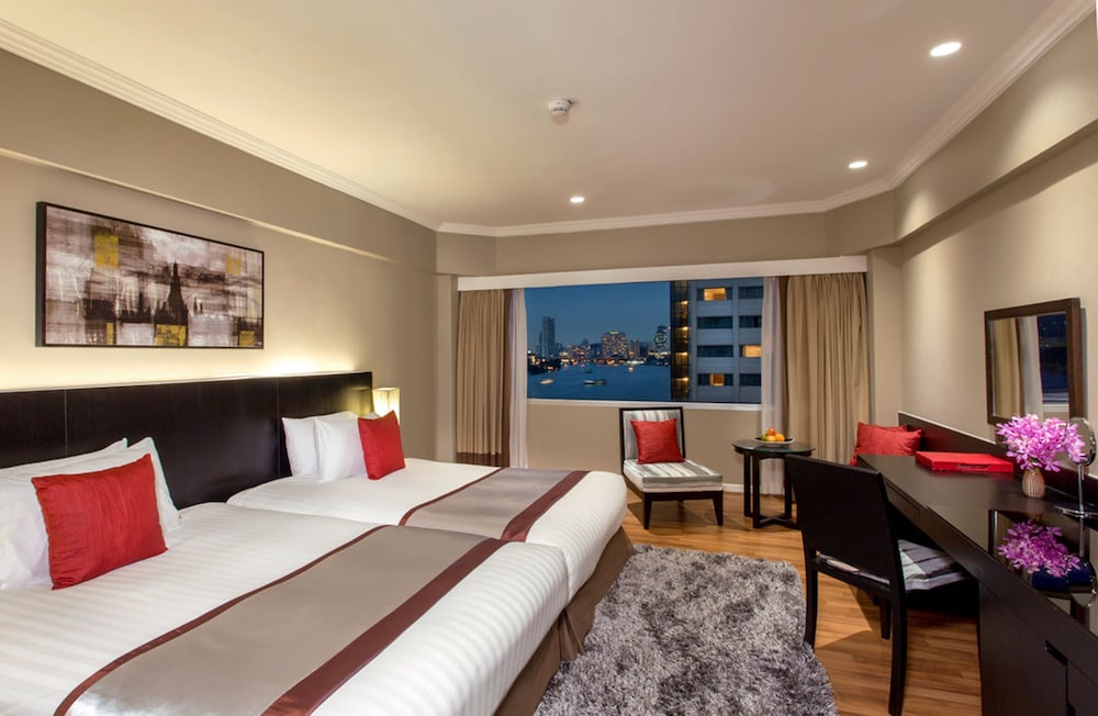 Deluxe Room, 2 Twin Beds, River View