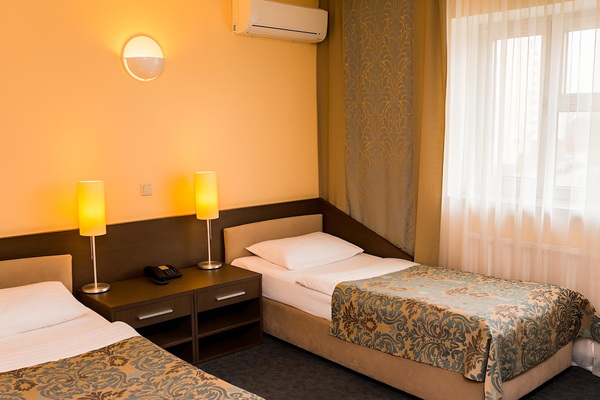 Standard Twin Room photo 3
