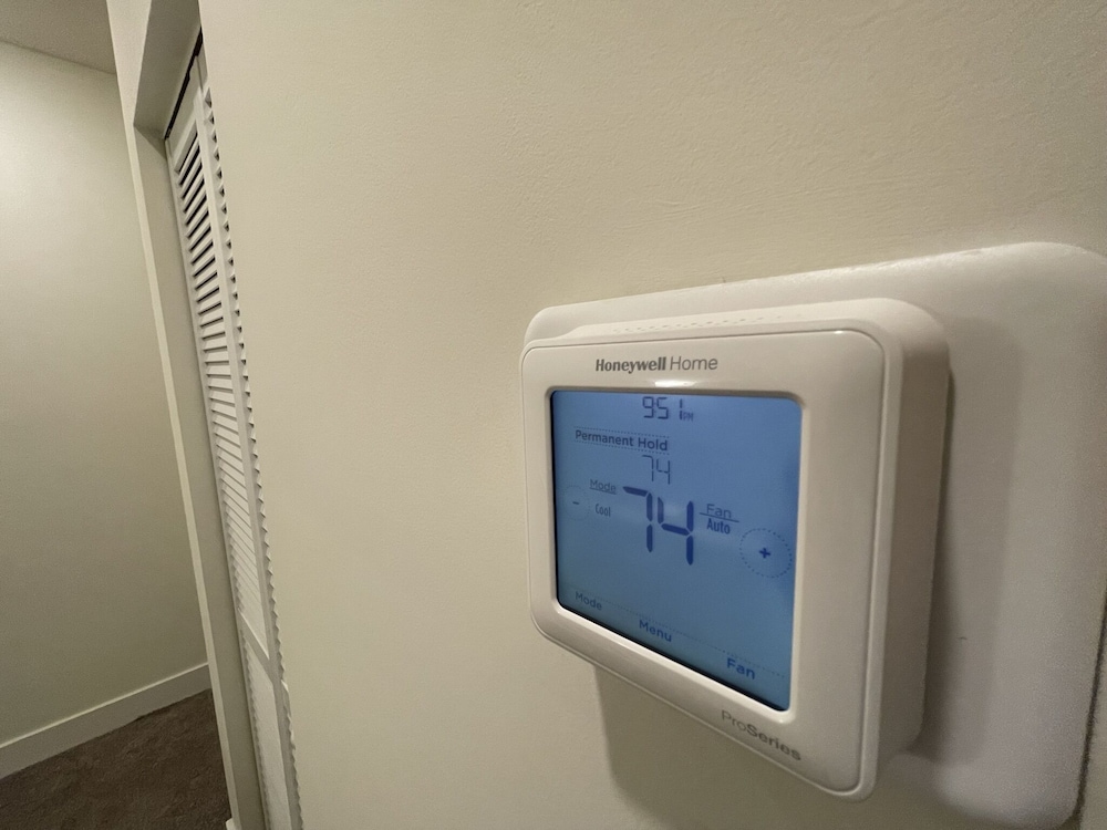 Comfort Room photo 2