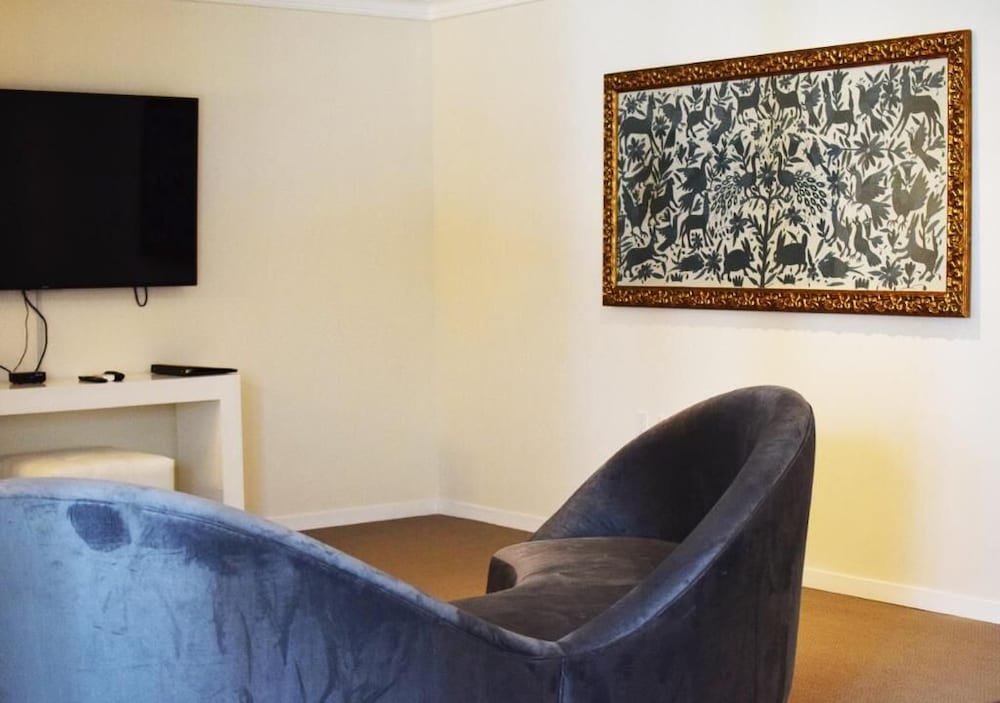 Premium Suite King photo 3