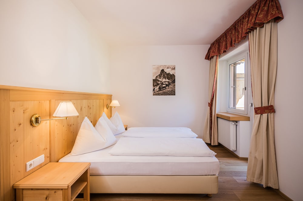 Comfort Double or Twin Room photo 2