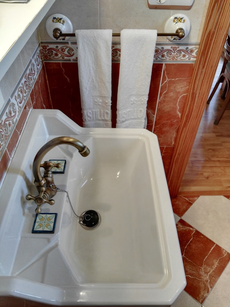 Double Room, 2 Twin Beds, Terrace, Mountain View - Photo 7